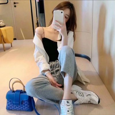 隔壁怪兽
